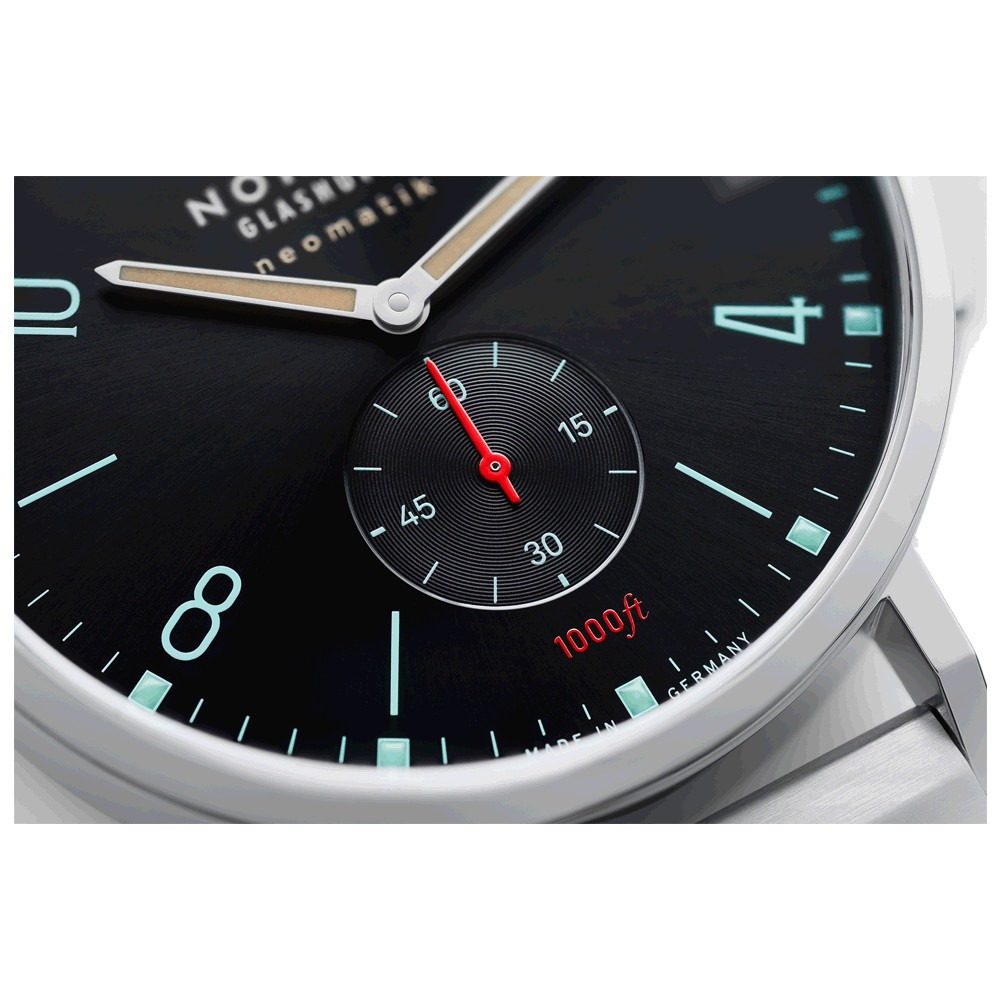 Montre best sale nomos glashutte