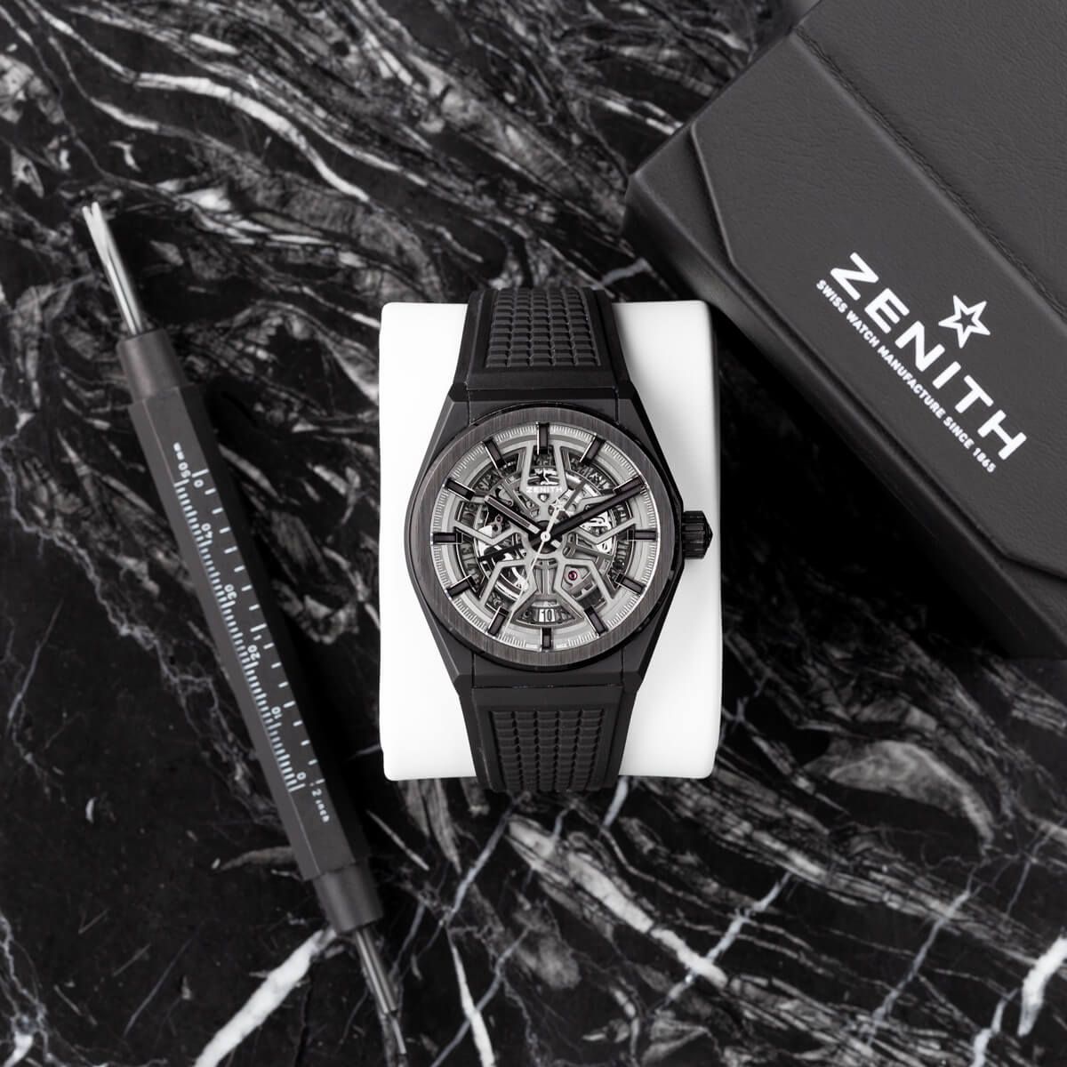 Zenith defy classic online black