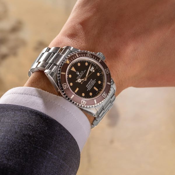 Rolex sea sale dweller 1990