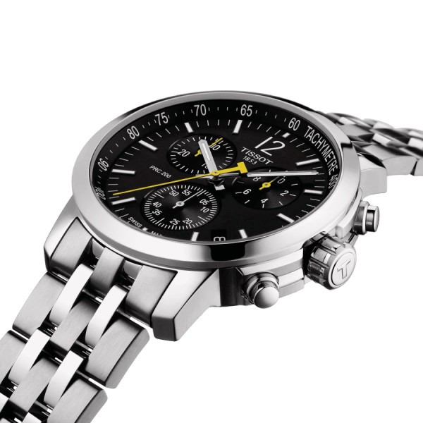 Montre tissot prc 200 best sale chronograph automatic