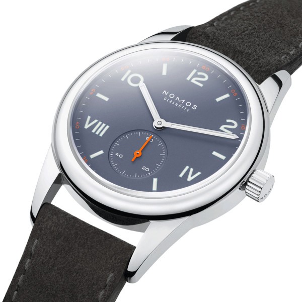 Nomos montre discount