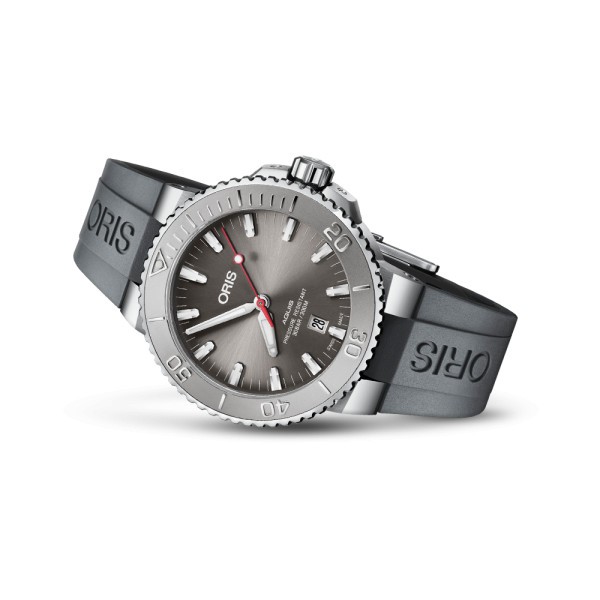 Oris aquis clearance grey