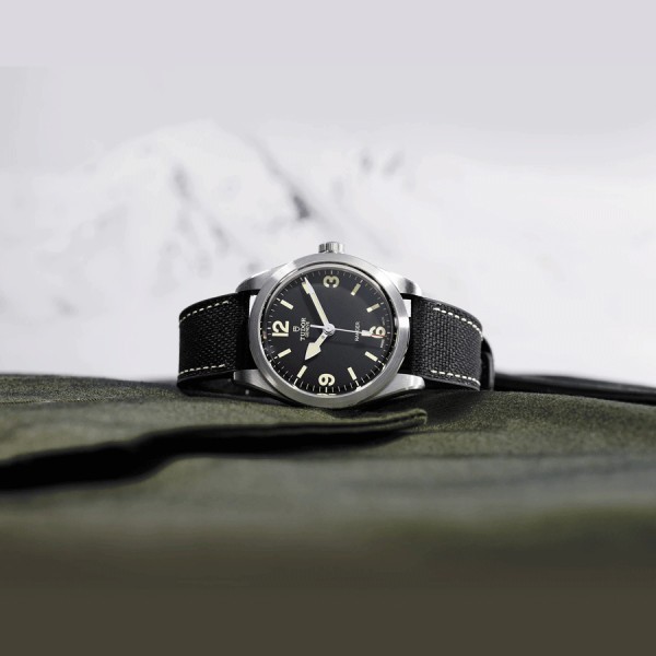 Tudor Ranger Black 39mm Stainless Steel | AMJ Watches