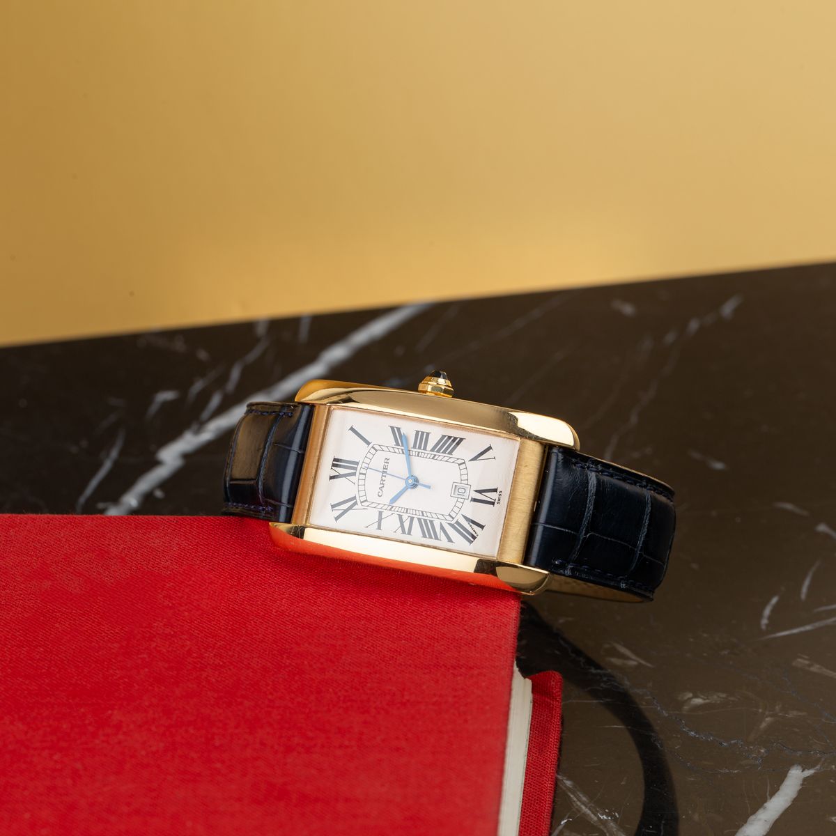 Vintage Cartier Tank Americaine watch 1740 Yellow gold auto - Lepage