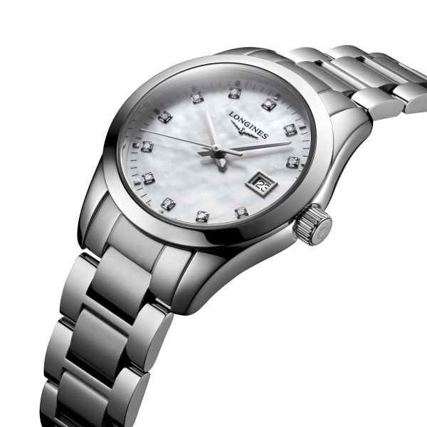 Montre Longines Conquest Classic quartz cadran nacre blanche