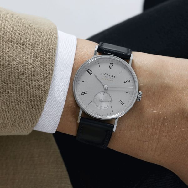 Nomos Tangente Neomatik Gris Platine 35 mm Watch 189 Lepage