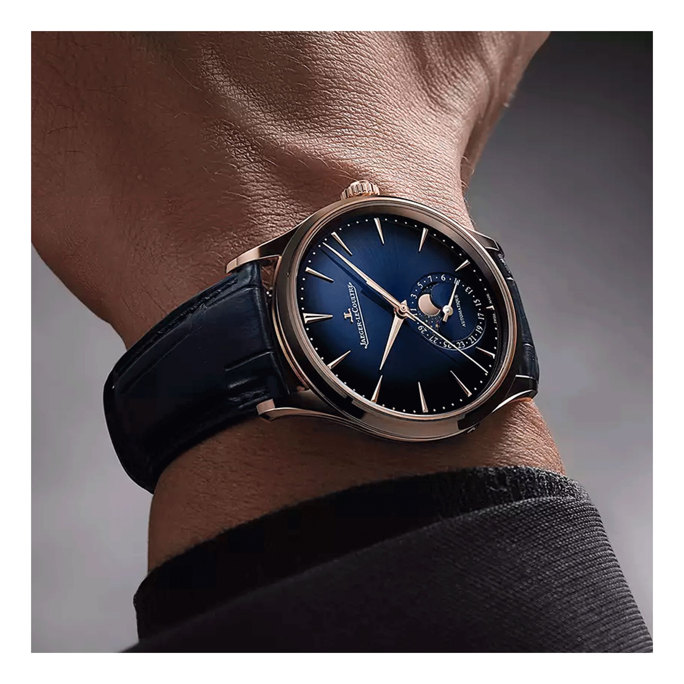 Jaeger LeCoultre Master Ultra Thin Moon automatic pink gold watch blue dial blue leather strap 39 mm