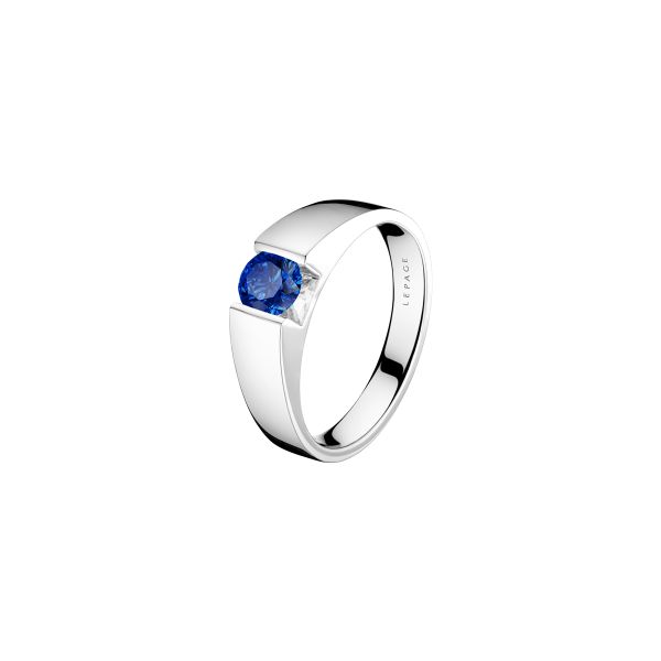 Lepage Audacieuse engagement ring in white gold and sapphire