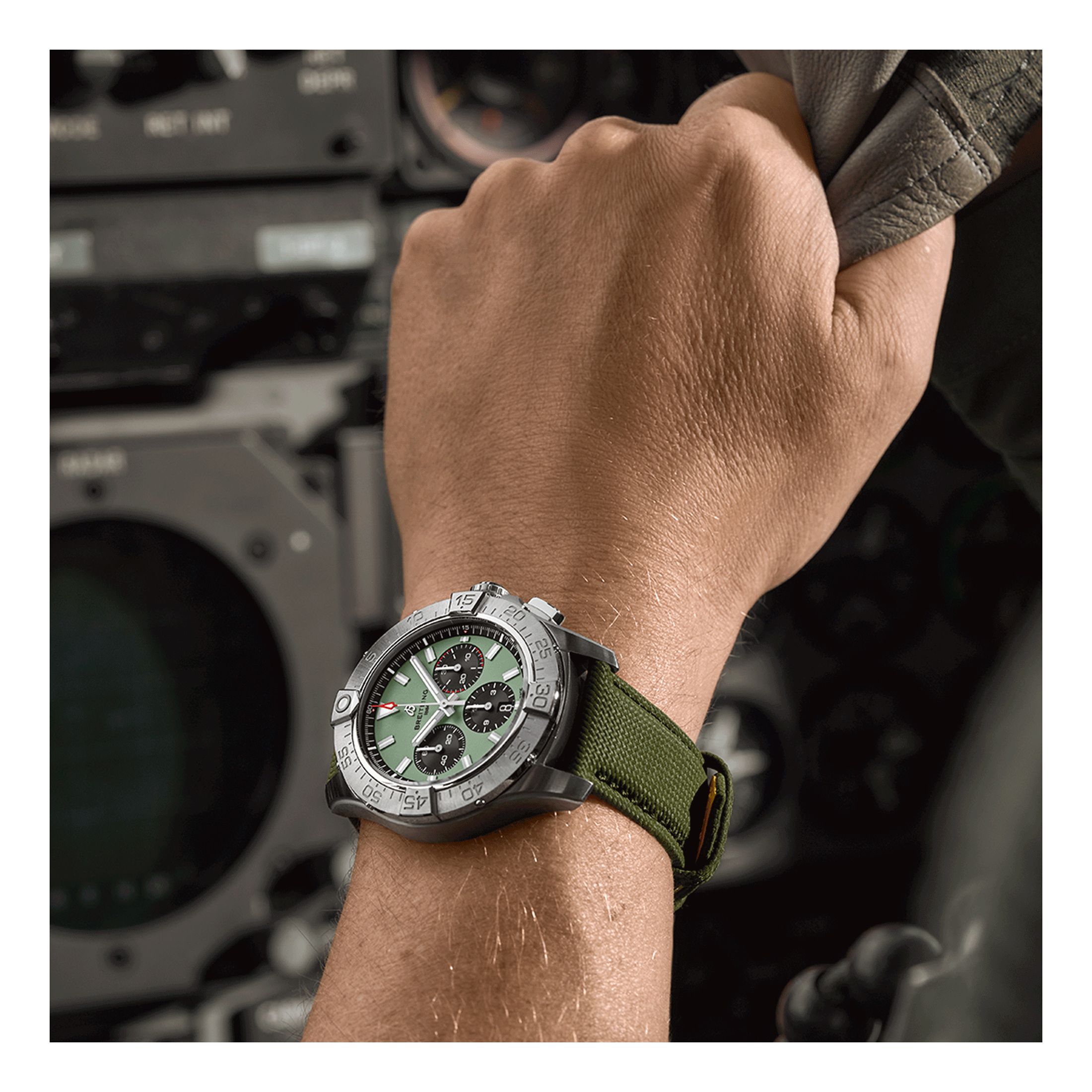 Breitling avenger night mission green hot sale