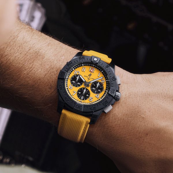 Breitling yellow online watch