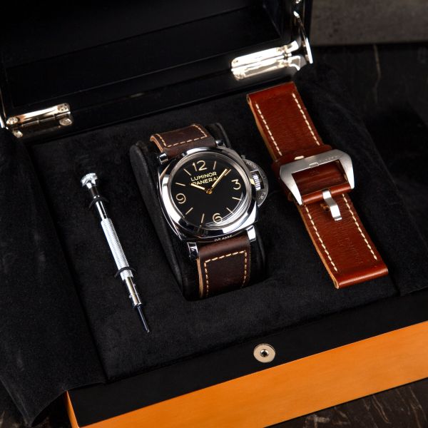 Panerai pam00372 hot sale