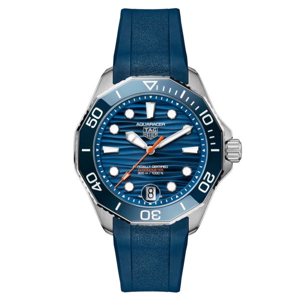 Montre TAG Heuer Aquaracer Professional 300 Date automatique cadran bleu bracelet caoutchouc bleu 42 mm WBP5111.FT6259