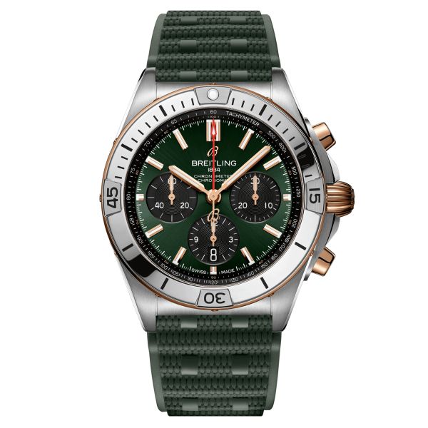 Montre Breitling Chronomat B01 Chronograph Or automatique cadran vert bracelet caoutchouc 42 mm UB0134131L1S1