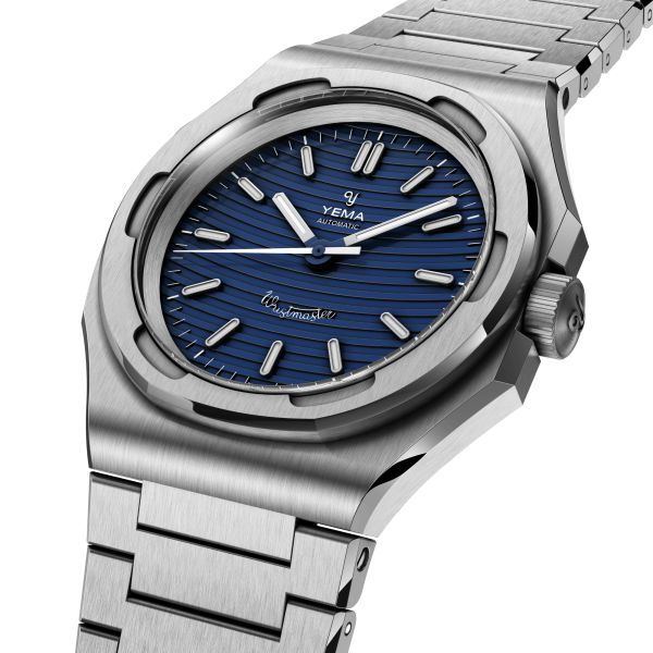 Montre Yema Wristmaster Traveller Micro-Rotor automatique cadran bleu bracelet acier 39 mm