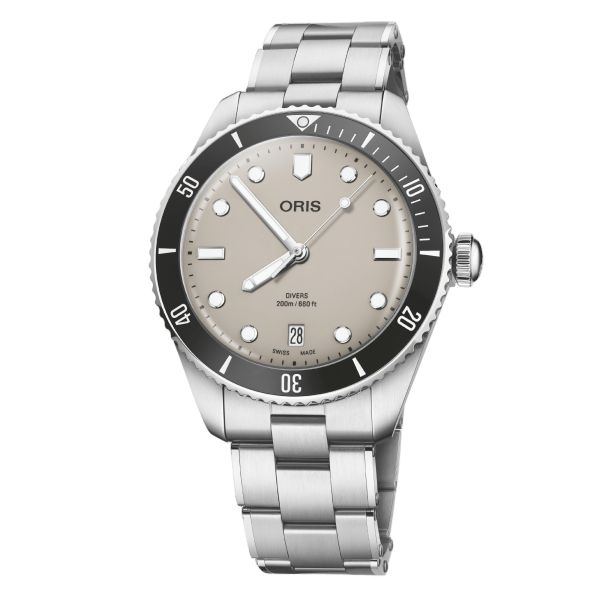 Oris Divers Date automatic beige dial steel bracelet 39 mm