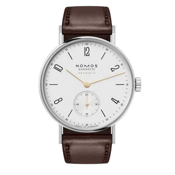 Montre Nomos Tangente Neomatik Doré automatique cadran galvanisé bracelet cuir fond verre saphir 35 mm