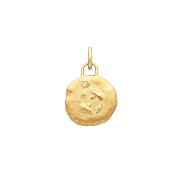 Arthus Bertrand Astro Fish medal in yellow gold 15 mm