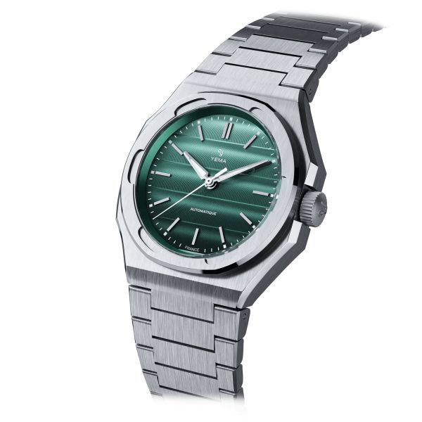 Montre Yema Wristmaster Traveller automatique cadran vert bracelet acier 39 mm